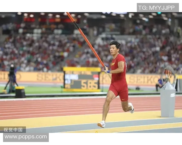 跃升新高度:跳高运动的技巧突破与体能革命